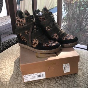 ASH  Blk Military Size 41